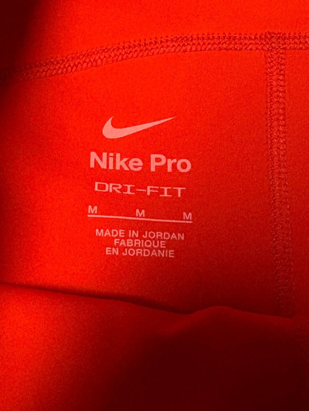 Nike Pro Women's Shorts, Red NWOT Medium - Picture 3 of 5